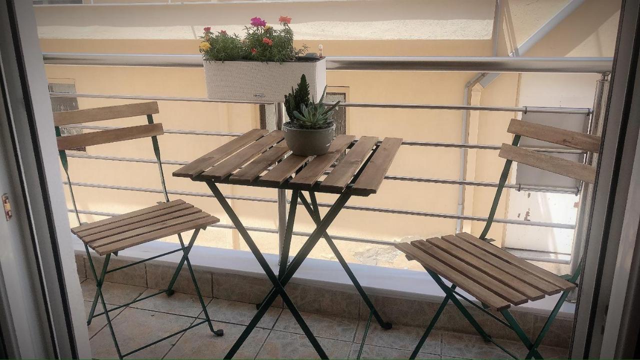 The Green Apartment Кавала Экстерьер фото